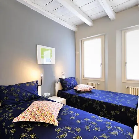 Venetian Dream In Biennale Area By Wonderful Italy-3